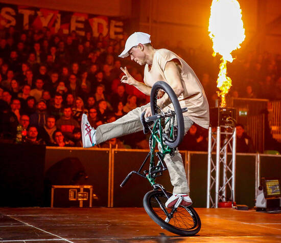 Solo BMX Show - Chris Böhm is on Fire!