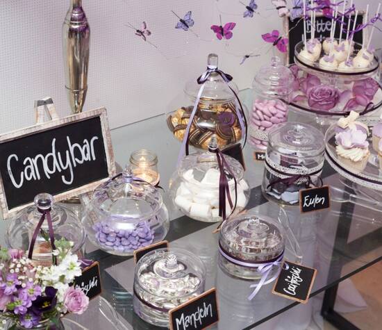 Candybar: lila/violett