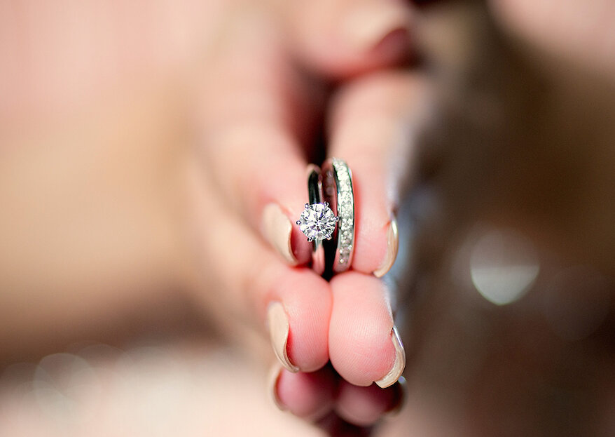 Wie wählt man den passenden Edelstein für den Verlobungsring? Jeder Stein hat seine Bedeutung