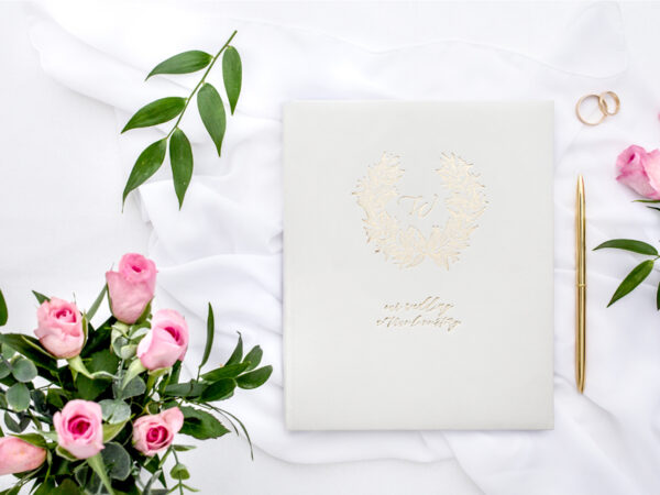 Gästebuch Hochzeit Hellgraues Signaturbuch mit goldener Krone